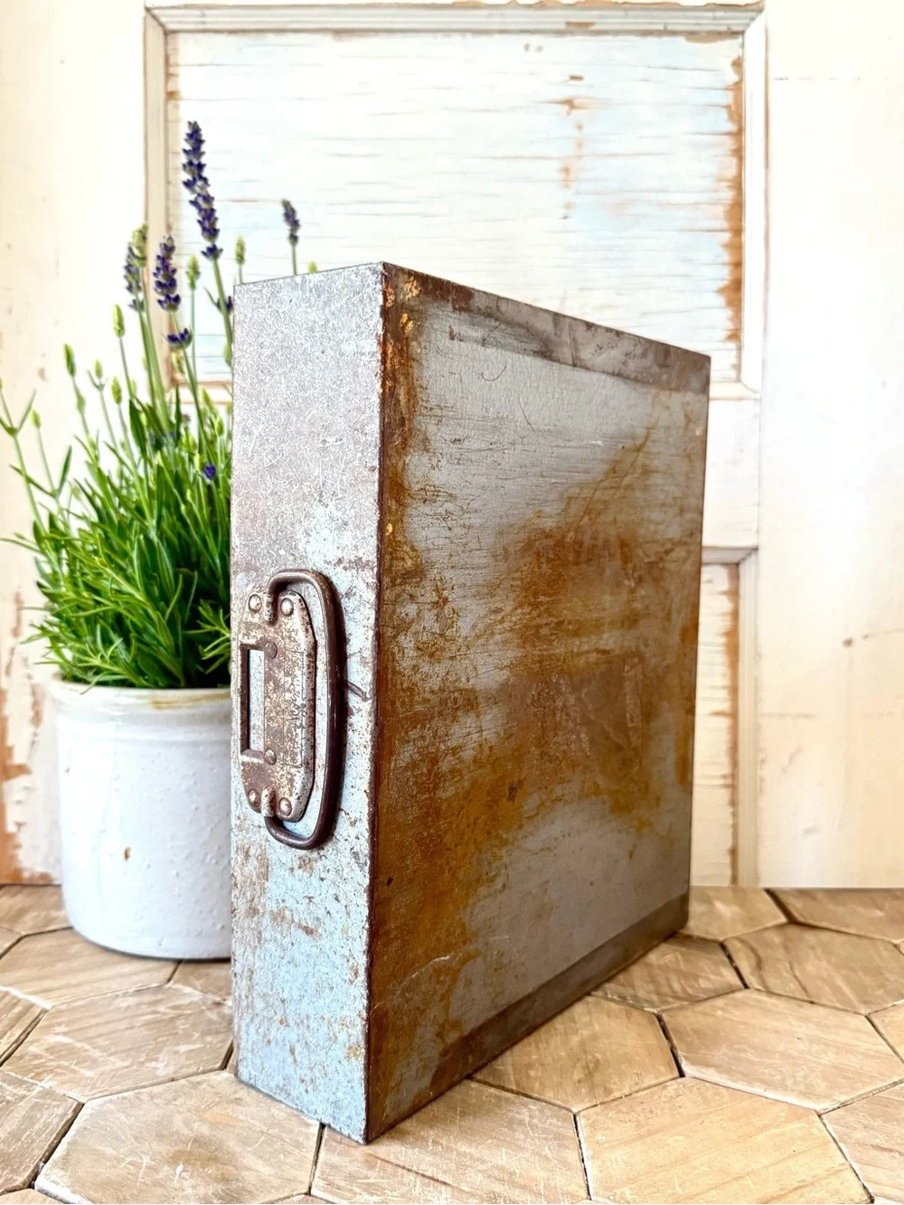 Vintage history rust